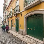 Ginjinha House - 4 Rooms - Bairro Alto - With Ac!