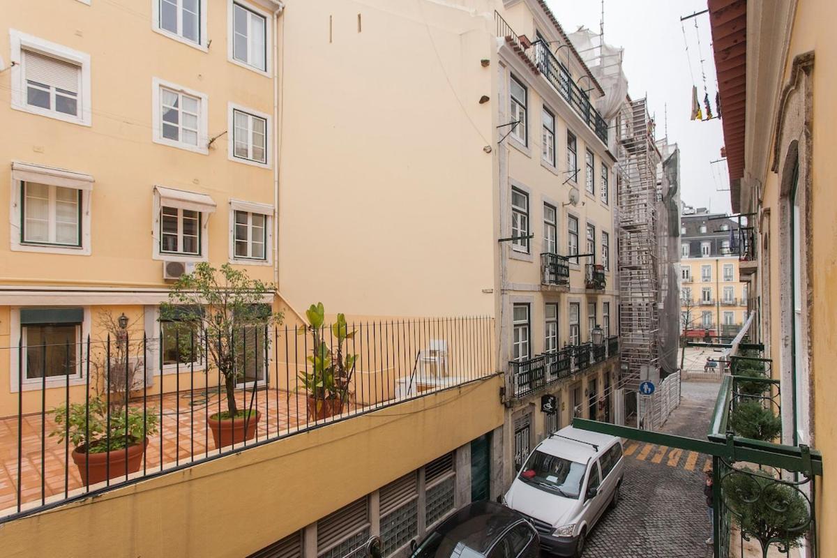 Ginjinha House - 4 - Bairro Alto - With Ac! Gæstehus